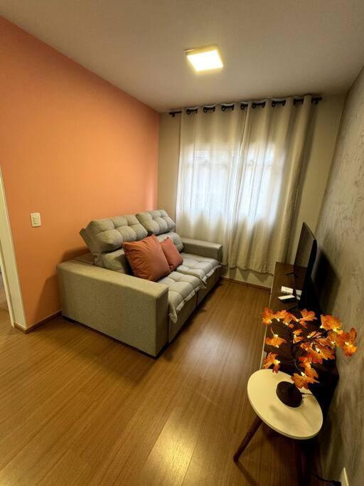 Condominio Solar Di Lucca Lindo Apartamento Com Ar Condicionado E Proximo A Uel Londrina Extérieur photo